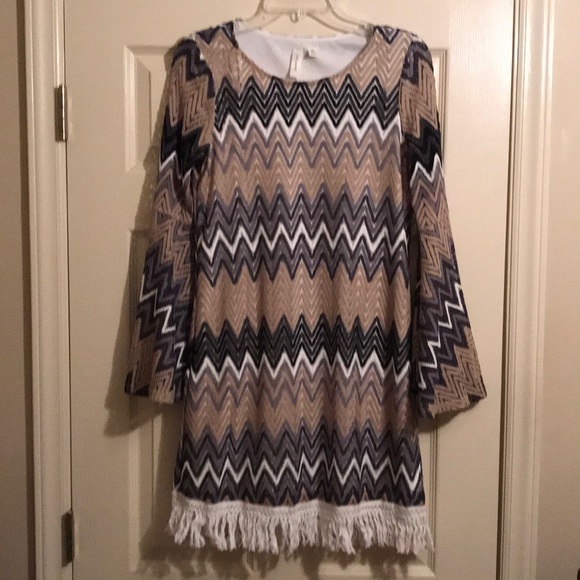 Womens TACERA Brand Dress Size Medium Womens TACERA Brand Dress Size Medium